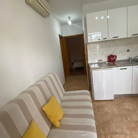 Novak Apartamento Čilipi